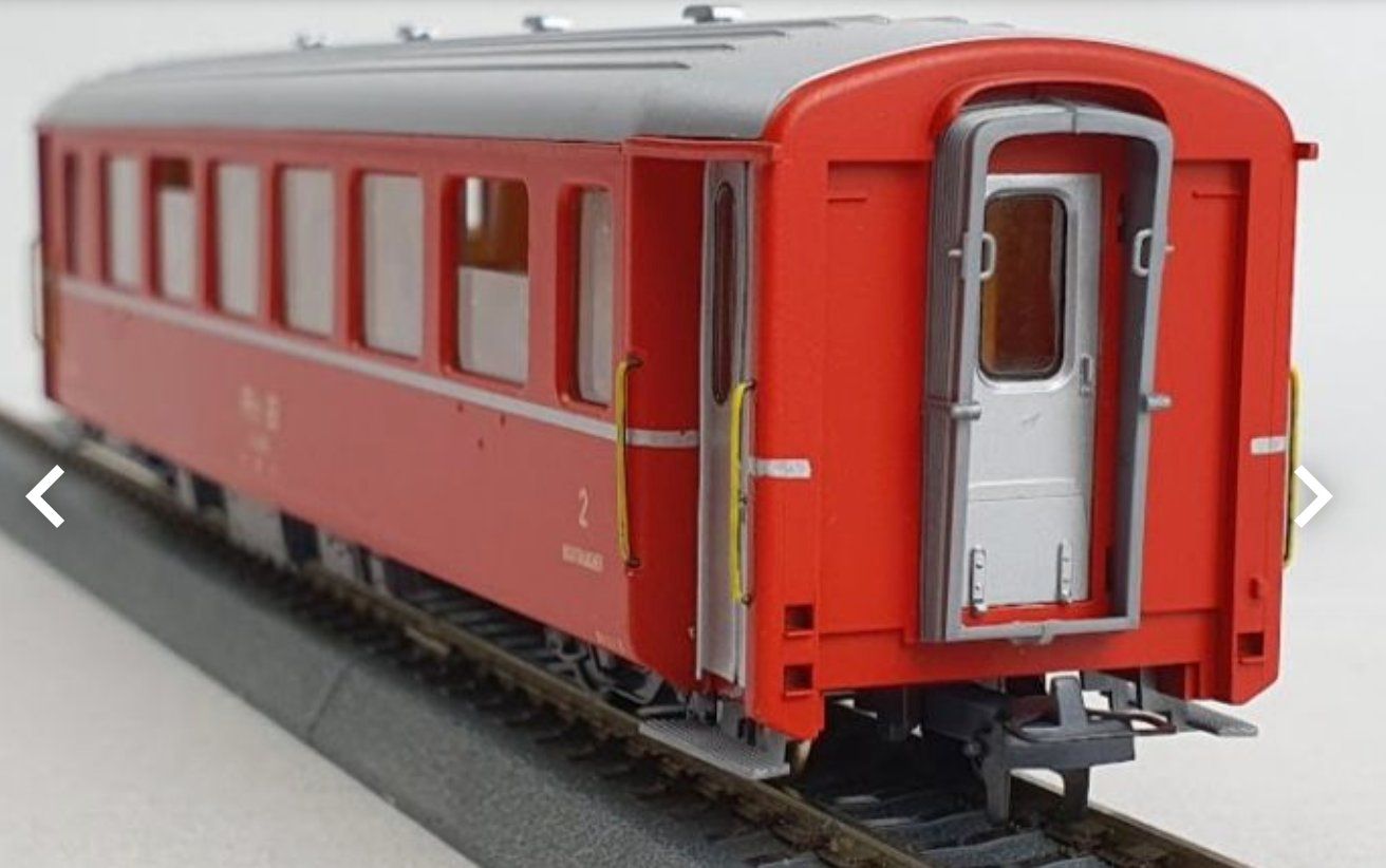 Bemo Modellini di ferrovie: Bemo 3258 H0m RhB B 2458 Pers.Wagen 2.Kl . rot – Usato da Hinwil venduto da Hadli 1