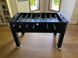 Tischfussballkasten / Töggelikasten