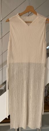 ZARA Plissée Midi/Maxi Kleid Creme-Weiss - Grösse S (36)