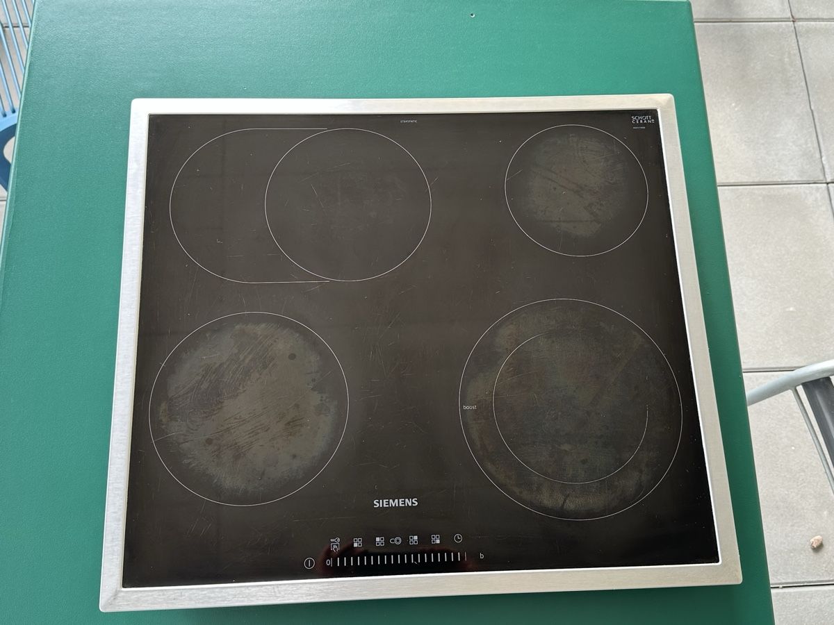 Cucine: Glaskeramikkochfeld – Usato da Uster venduto da bambus77