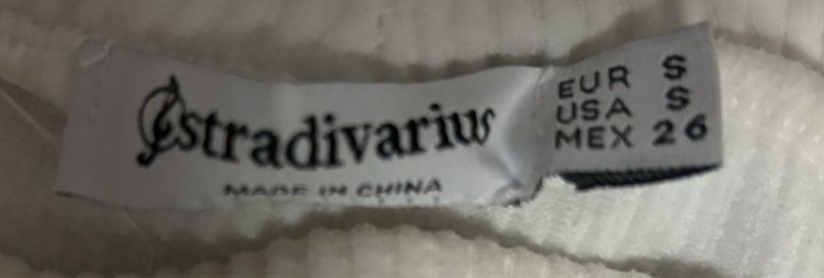 Stradivarius Camicette, T-shirt & Top: Langarm T-Shirt – Usato da Dättlikon venduto da Cocco2 2