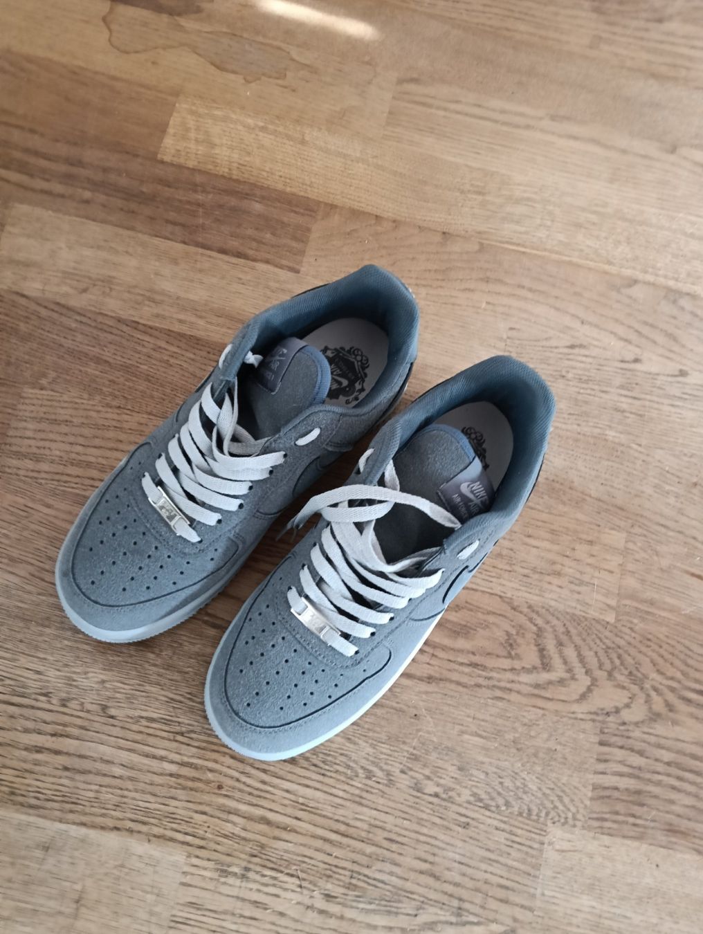 Nike Scarpe da donna: Schuhe " Nike Air" Gr. 39... – Nuovo (secondo la descrizione) da Uetendorf venduto da Koh0