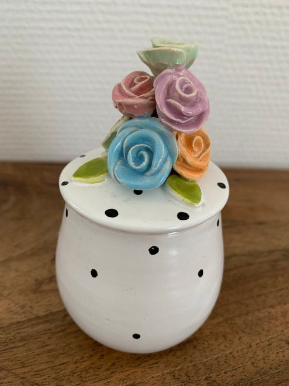 Töpfchen mit Blumendeckel | Kaufen auf Ricardo
