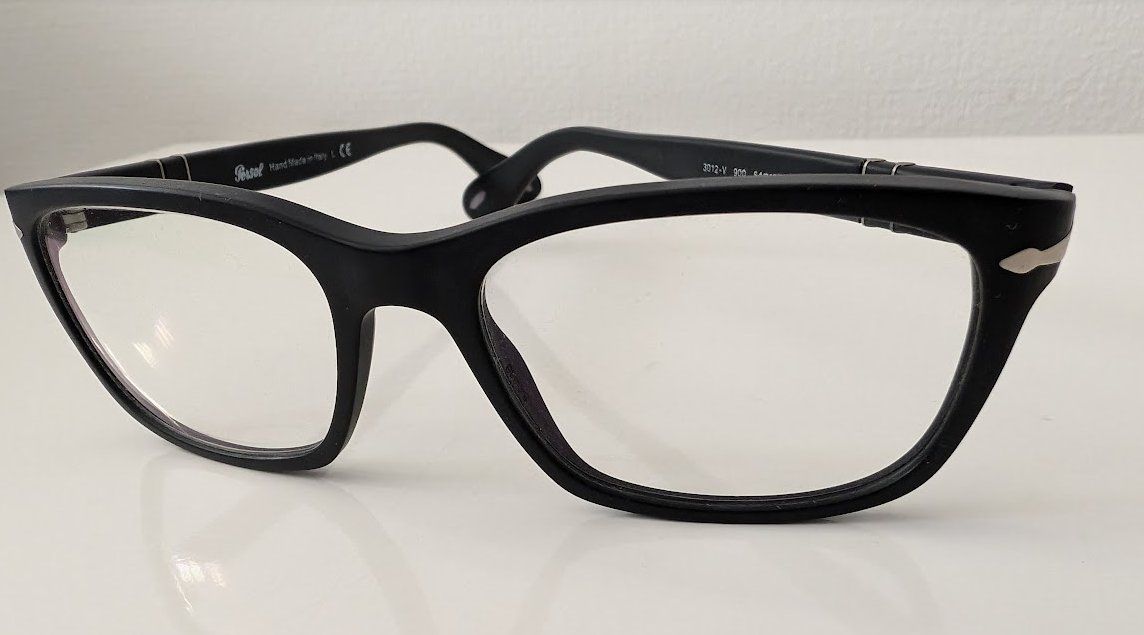 Persol Brillen & Gläser: Klassische Persol Brille, schwarz - Neuwertig – Neu (gemäss Beschreibung) aus Aarau von Roman77 1