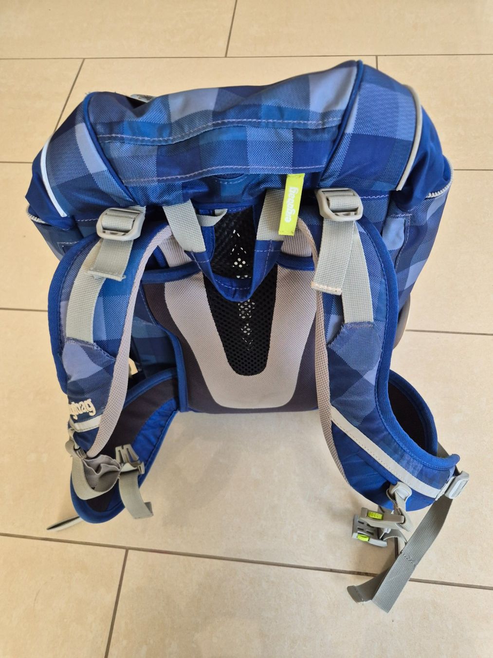 Ergobag Borse & Zaini: Kinderschulrucksack ergobag blau – Usato da Niederönz venduto da Niederhe 2