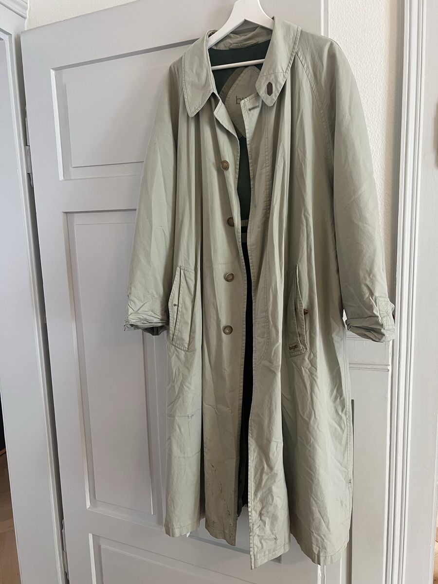 Bugatti Cappotti: Klassischer Bugatti-Trenchcoat, beige – Usato da Zürich venduto da romcam 6