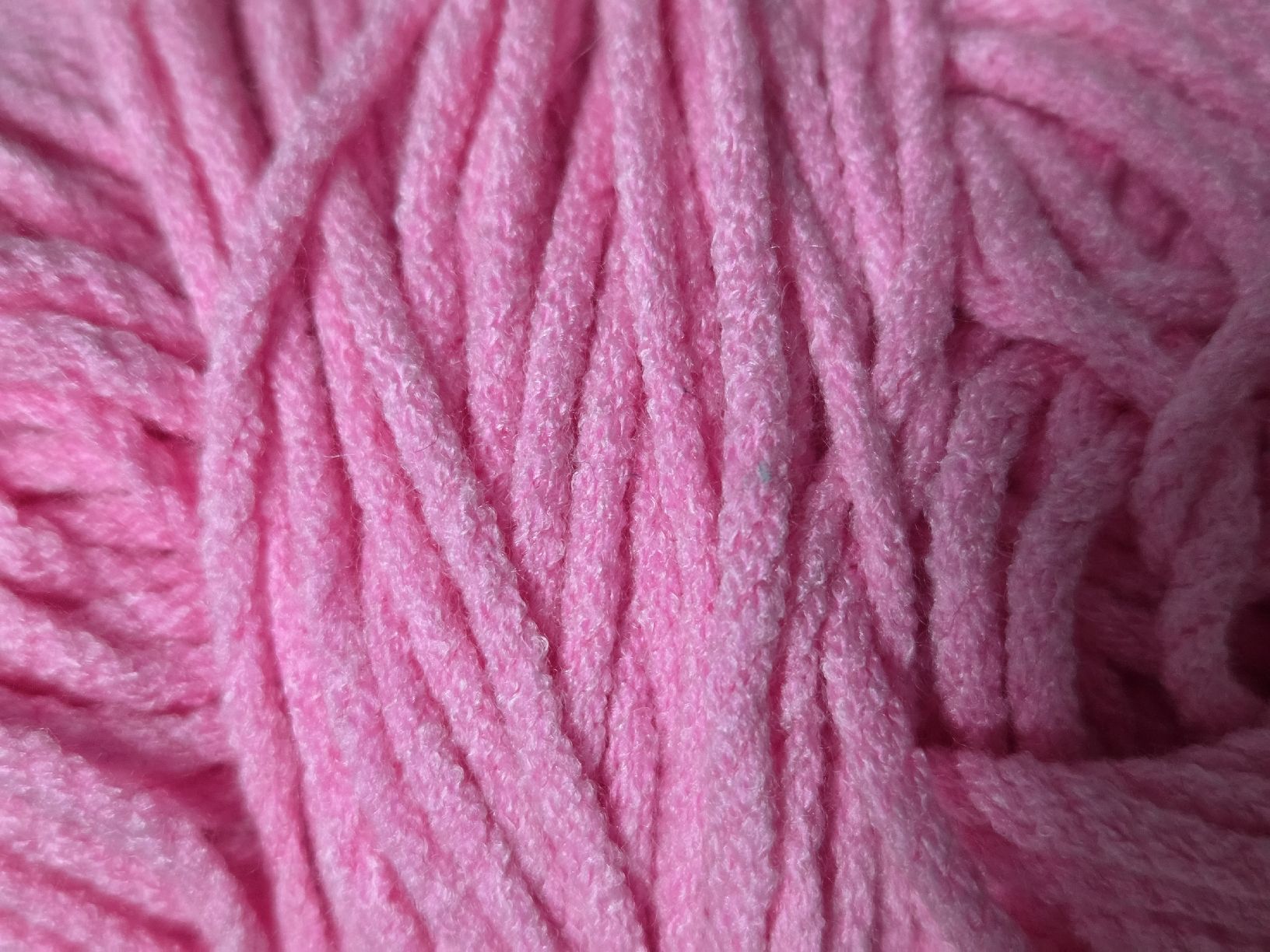 Laine: Wollknäuel pink  – Neuf (Voir description) à Subingen par DENDLE20 1