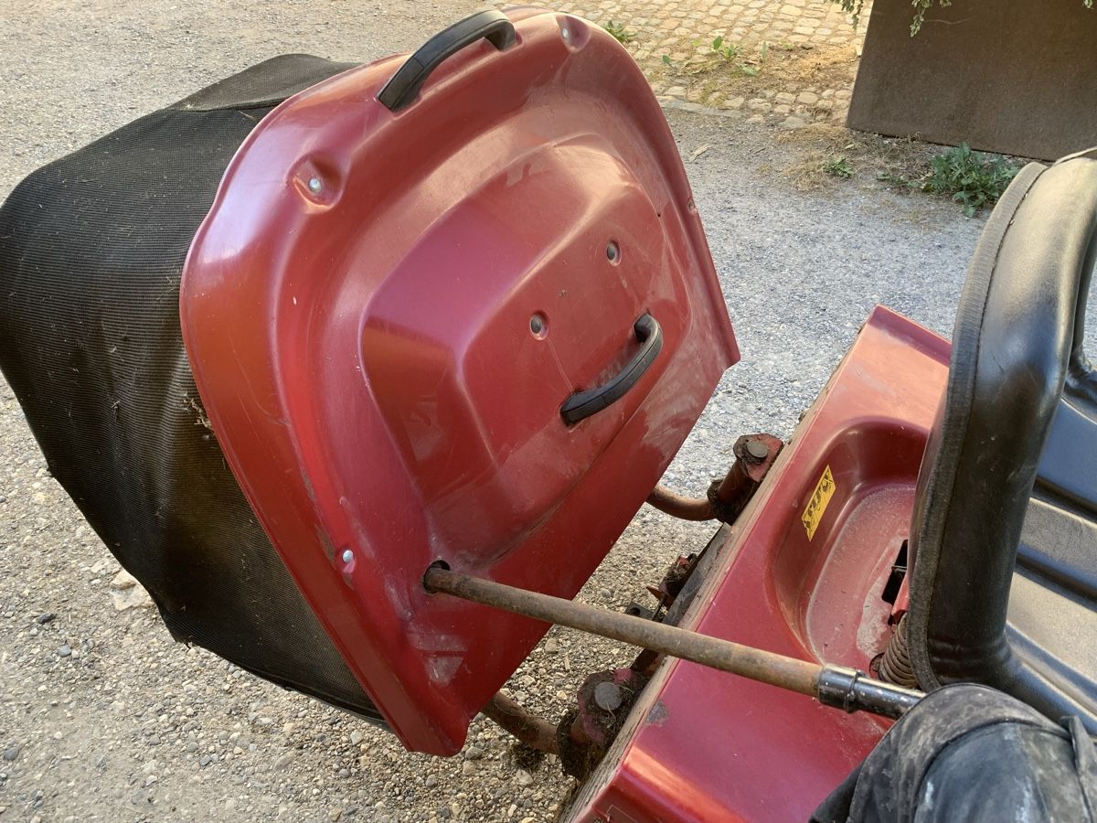 Gutbrod Tondeuses à gazon: Rasentraktor Gutbrod – D'occasion à Kappelen par MF1200 3