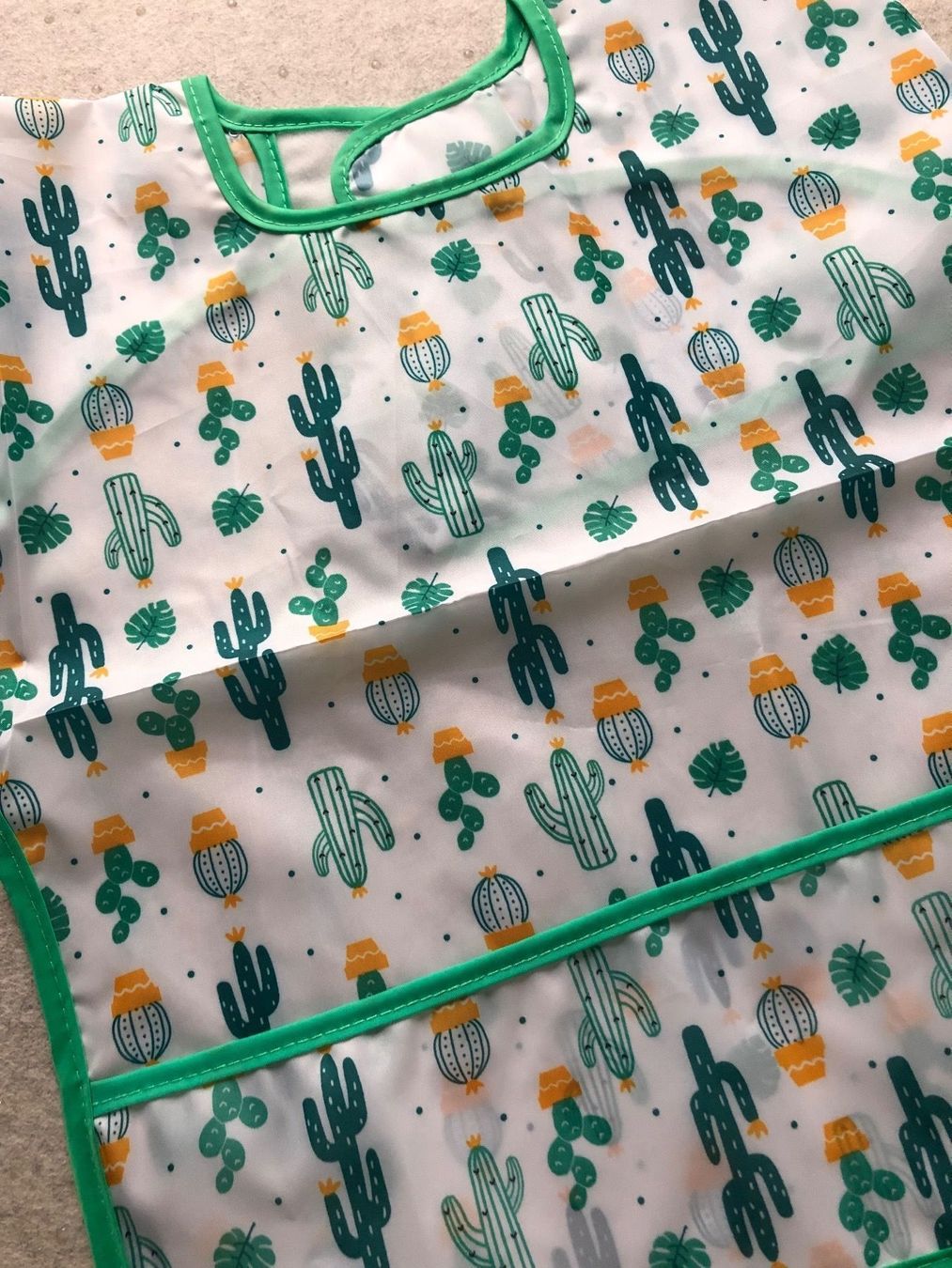 Lotti di vestiti: Baby und Kinder Lätzchen KAKTUS – Nuovo e nell'imballaggio originale da Mollis venduto da Natalkakotalka 1