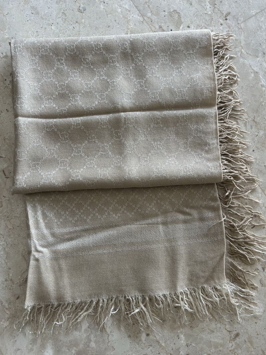 Gucci Foulards, Tücher & Schals: Sciarpa GUCCI – Neu (gemäss Beschreibung) aus Locarno von Matic04 7