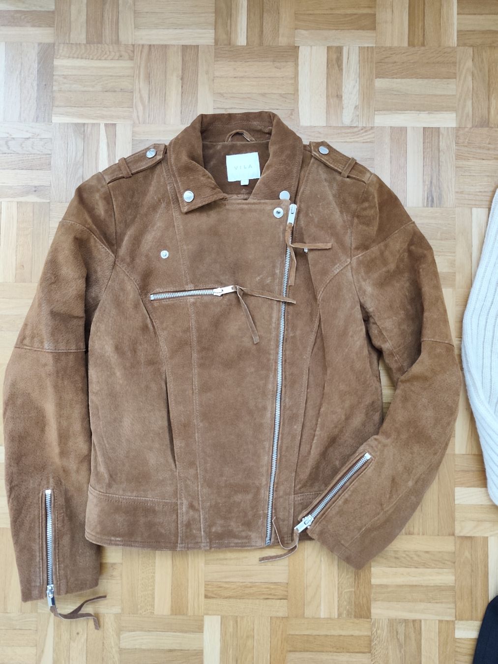 Lotti di vestiti: kleiderpaket gr. s hochwertig – Usato da Muttenz venduto da Hermesvonthan 1