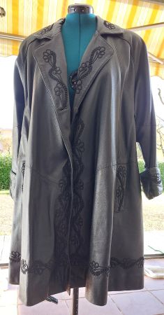 MANTELLO IN VERA PELLE - Taglia XL.