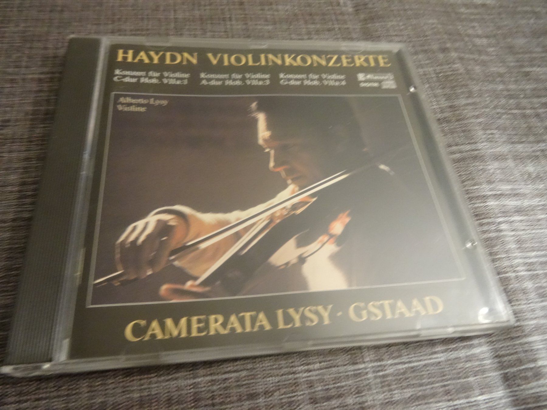 CD: Haydn: Violinkonzerte - Camerata Lysy Gstaad - CD – Usato da Olten venduto da Disc-Ausverkauf