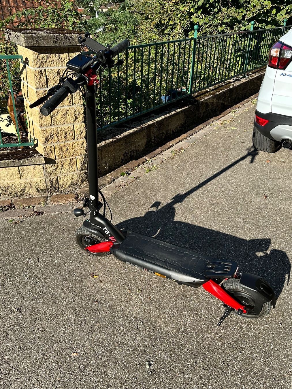 Kickboard: Starker E-Scooter T8 – Usato da Therwil venduto da Luft59 2