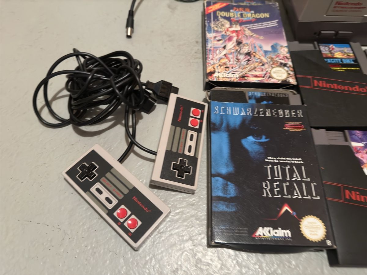 Nintendo Console: Nostalgisches NES Nintendo Entertainment System – Usato da Dübendorf venduto da Logi5 2