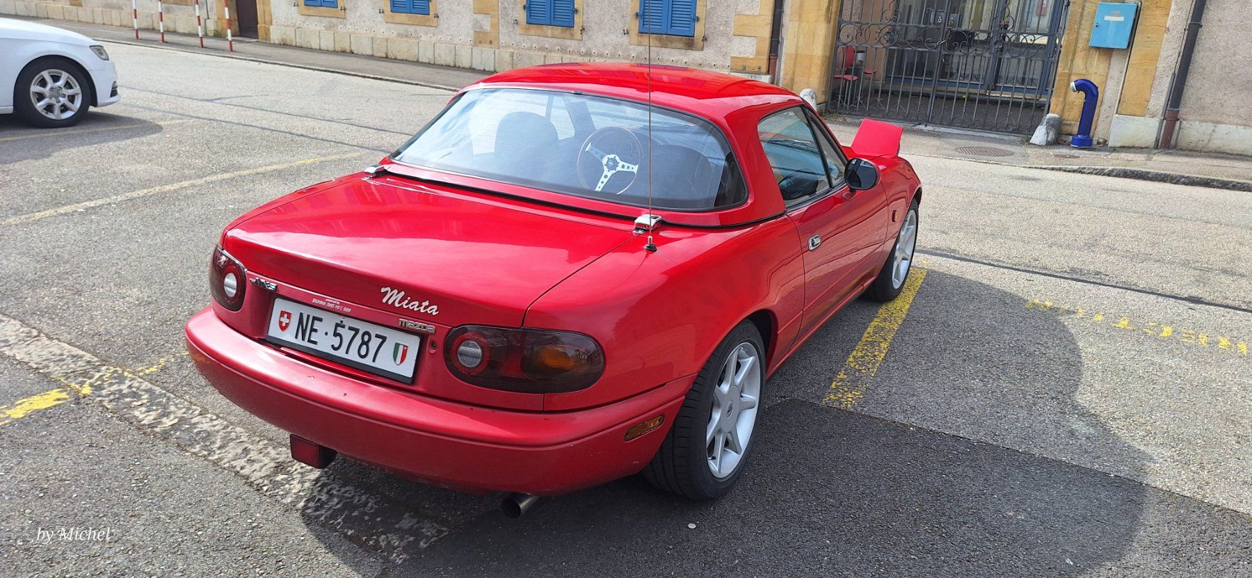 Mazda Automobili: MAZDA MX-5 1.6i-16V – Usato da Neuchâtel venduto da mic_2q6c 5