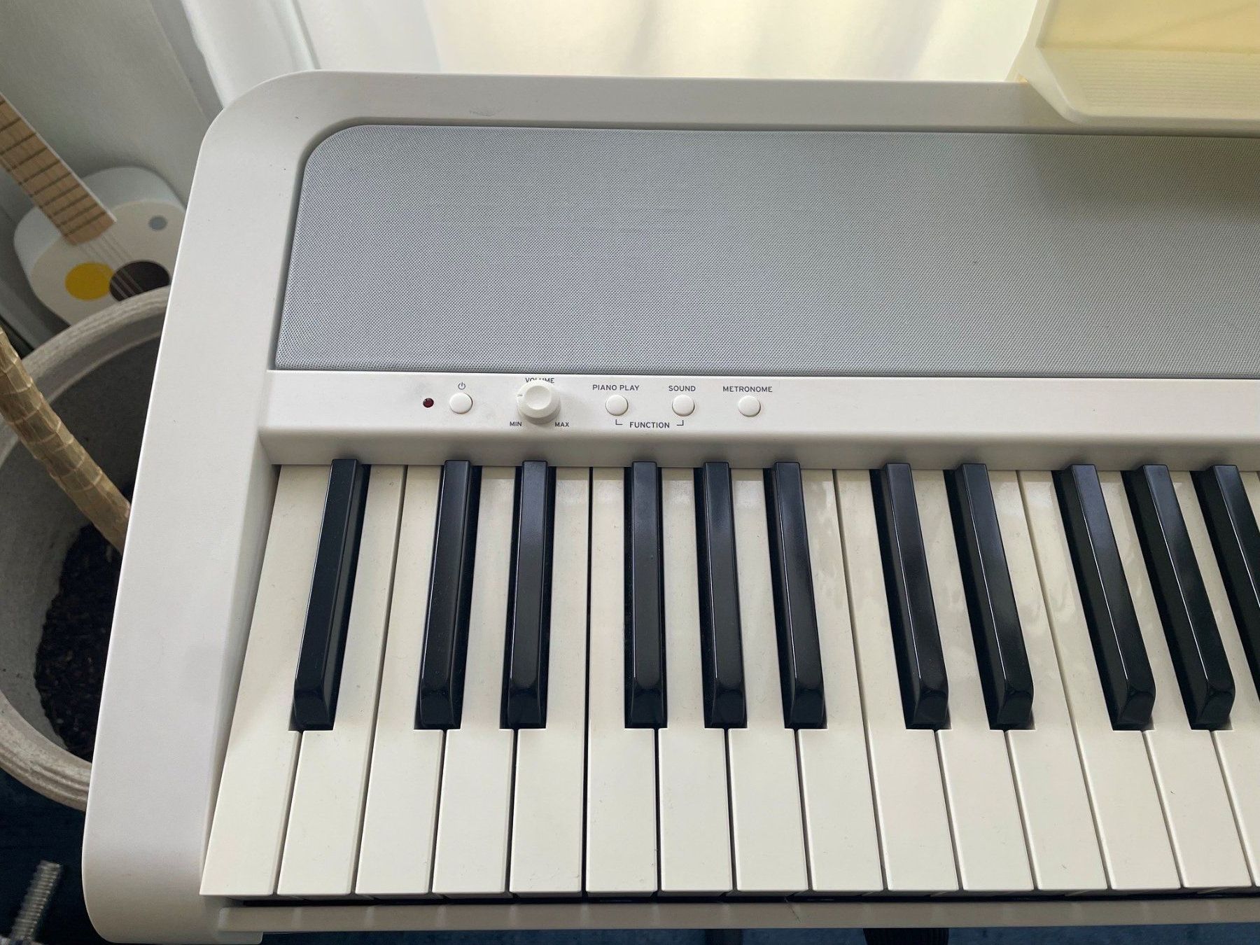 Strumenti musicali: Piano numérique Korg B2 – Usato da Genève venduto da bnikolov 3