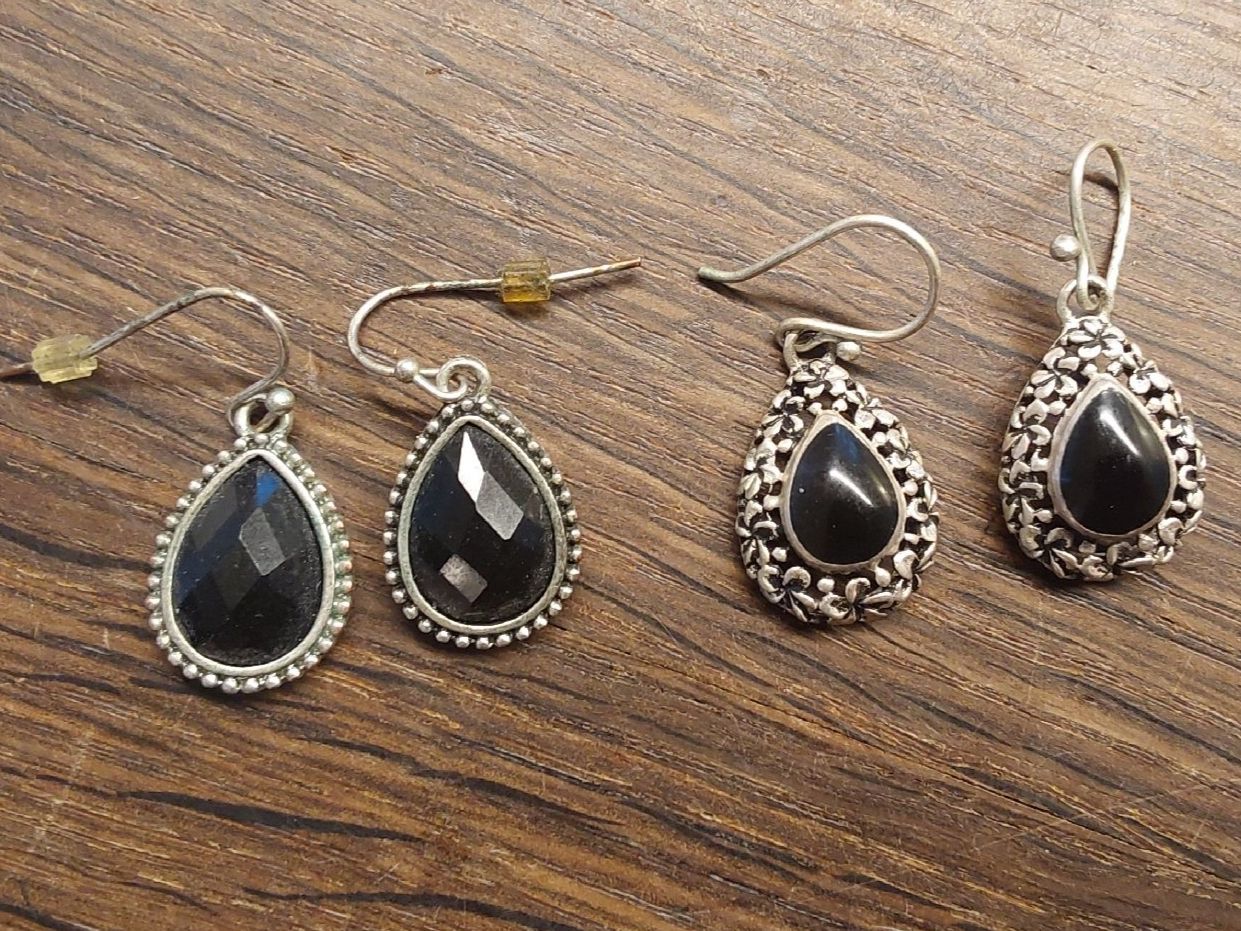 Orecchini pendenti & Orecchini a lobo: 2 Paar Ohrschmuck – Usato da Köniz venduto da scopello12
