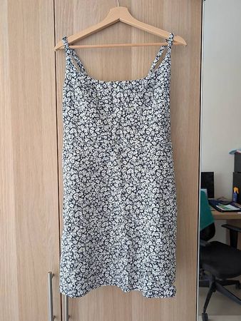 Kleid grösse 40 