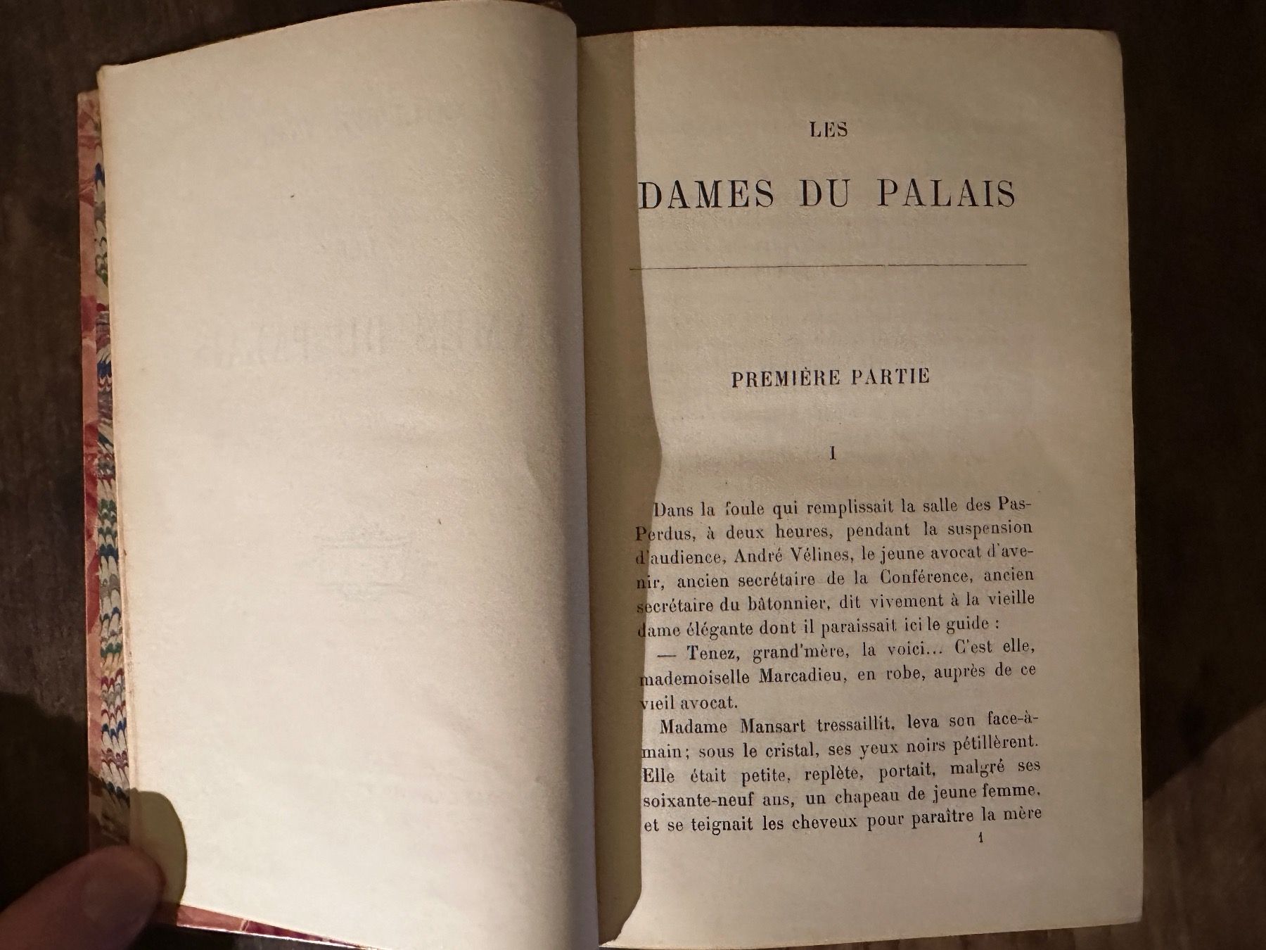 Bücher: Colette Yver: Les Dames du Palais – Gebraucht aus Zürich von allp 2