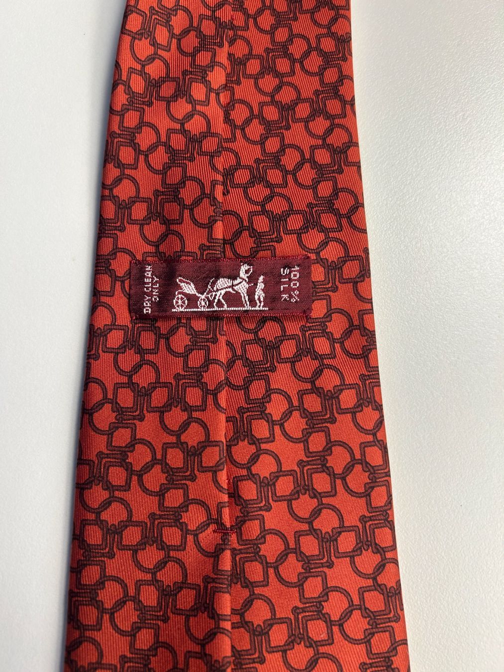 Hermès Cravates: Hermès Muster Krawatte – Neuf (Voir description) à Bern par kurtikobolt74 2