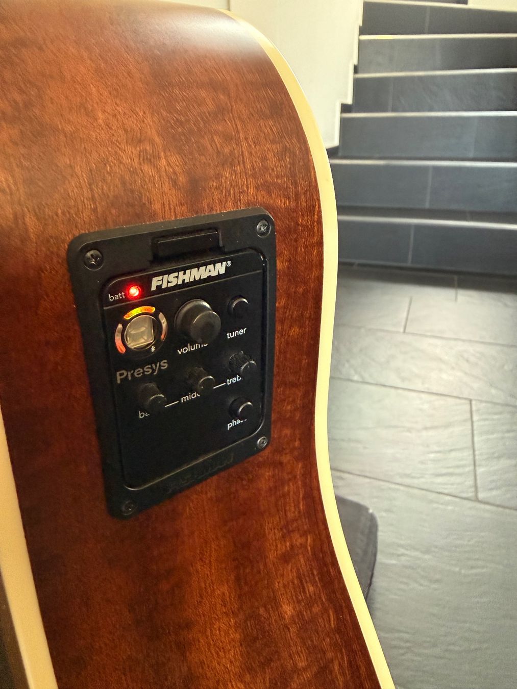 Musikinstrumente: Lefthand Acoustic Guitar – Gebraucht aus Wettingen von CJJ 1