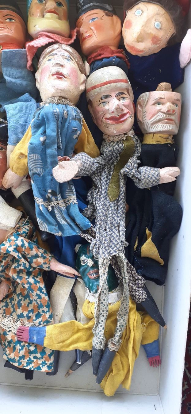 Giocattoli: Antike Kasperlefiguren - Lot – Usato da Mörschwil venduto da antiksalon 1
