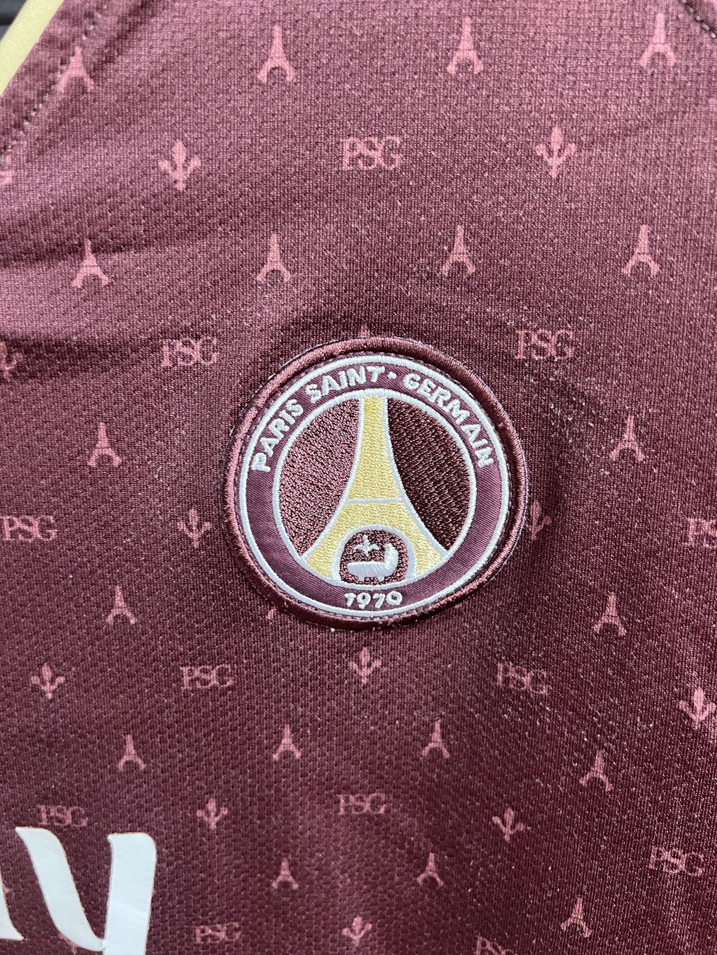 Nike Canottiere & Pantaloni: PSG Nike Trikot Vintage – Usato da Cully venduto da DealerPrice 2