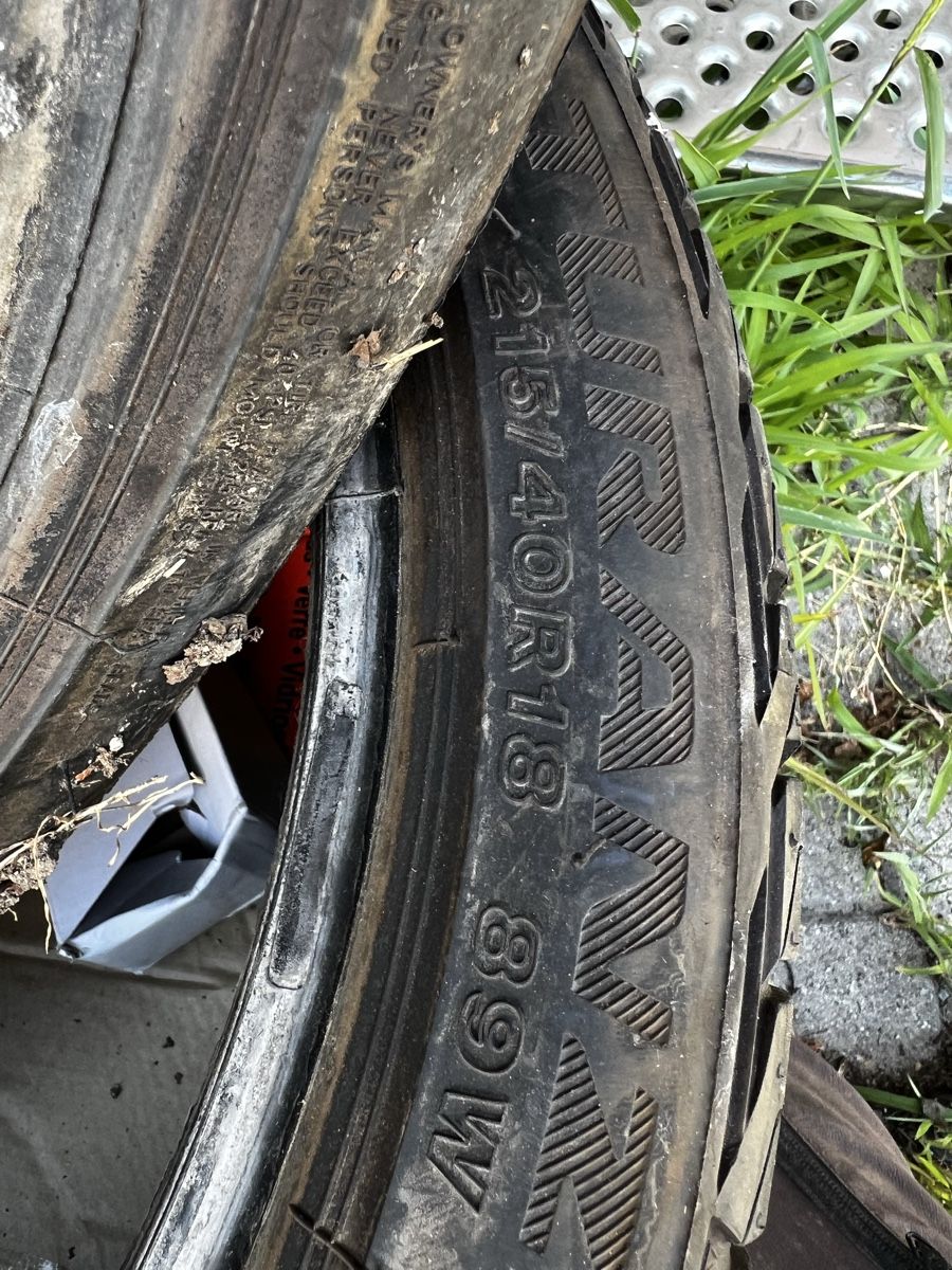 Autres accessoires p. véhicule: Bridgestone Tiranza 2 Stk Reifen – D'occasion à Riedholz par Kultcars 2