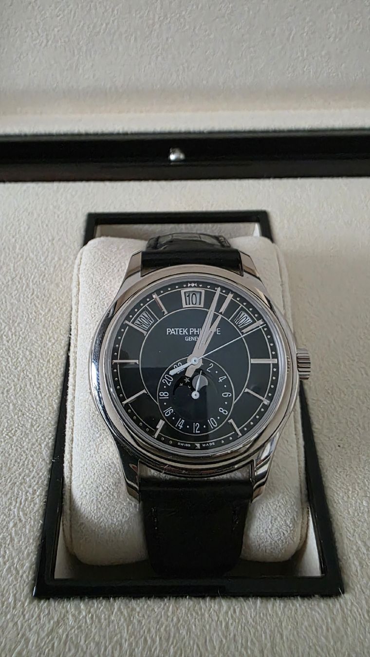 Patek Philippe Orologi: Patek Philippe 5205G-013 White Gold – Usato da Meilen venduto da kiafil157