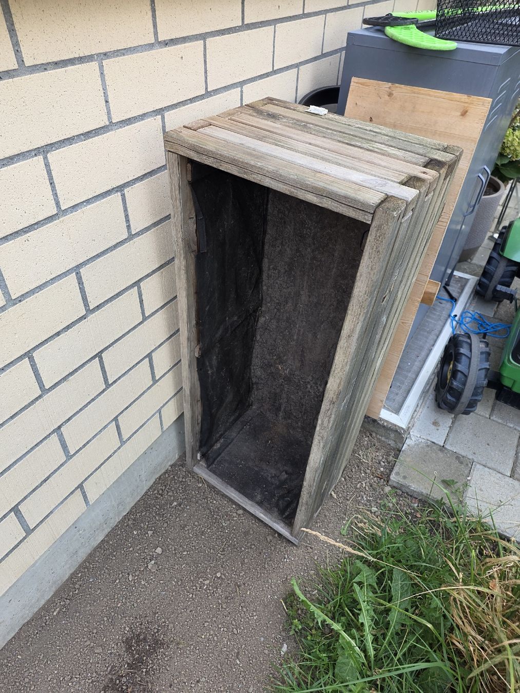 Vasi per fiori: Hochbeet Holz 100x40x30cm – Usato da Frauenfeld venduto da ernsted