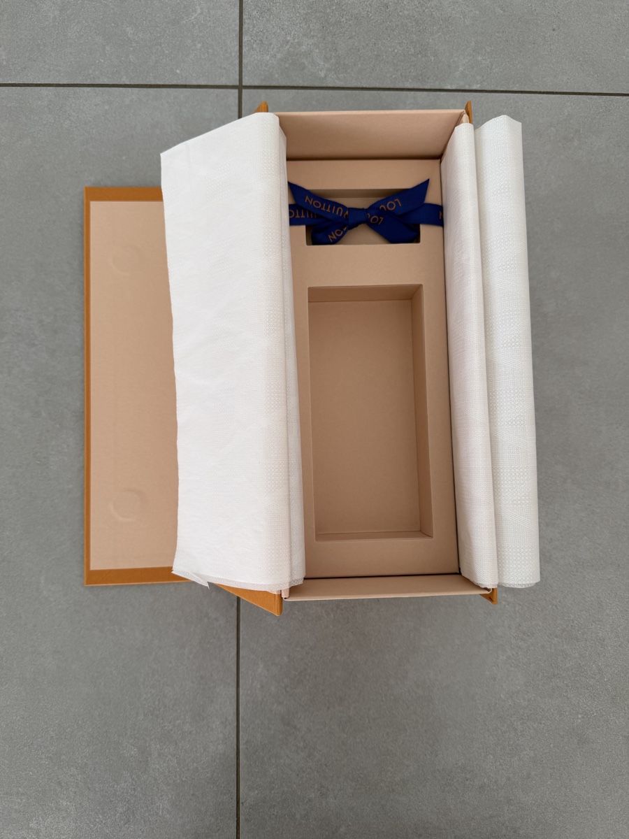 Altro in Decorazioni & Accessori: Boîte Louis Vuitton originale – format rectangulaire allongé – Nuovo (secondo la descrizione) da Bussigny venduto da youli85 3