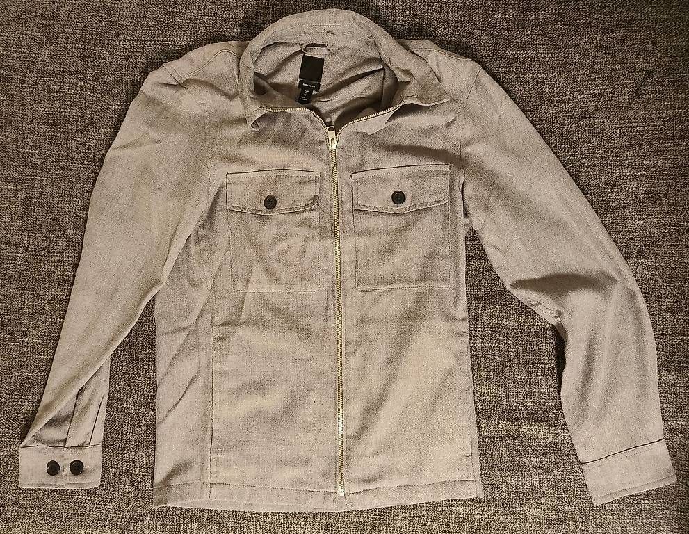 Camicie, T-shirt & Polo: Jack Jones Pullover Gr. S und Hemd Gr. XS Jugend – Usato da Goldach venduto da Pp