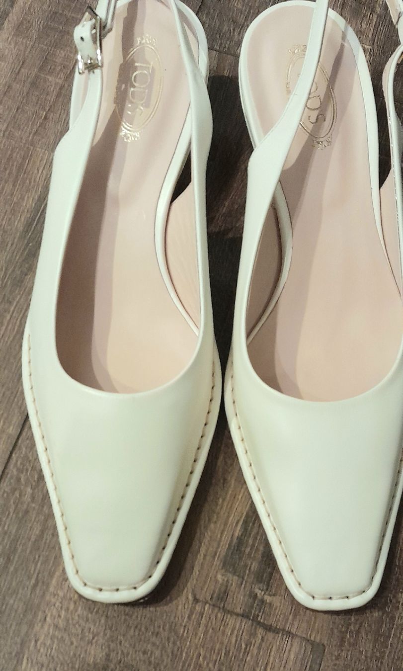 Tod'S Scarpe da donna: TODS Pumps offwhite 38.5 neu – Nuovo e nell'imballaggio originale da Büron venduto da Coerner 4