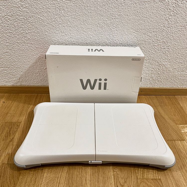 Nintendo Wii Konsole + Wii Balance board | Kaufen auf Ricardo