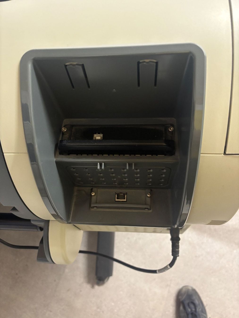 Hewlett Packard Imprimantes: HP Designjet T610 – D'occasion à Hasliberg - Goldern par pampsi 4