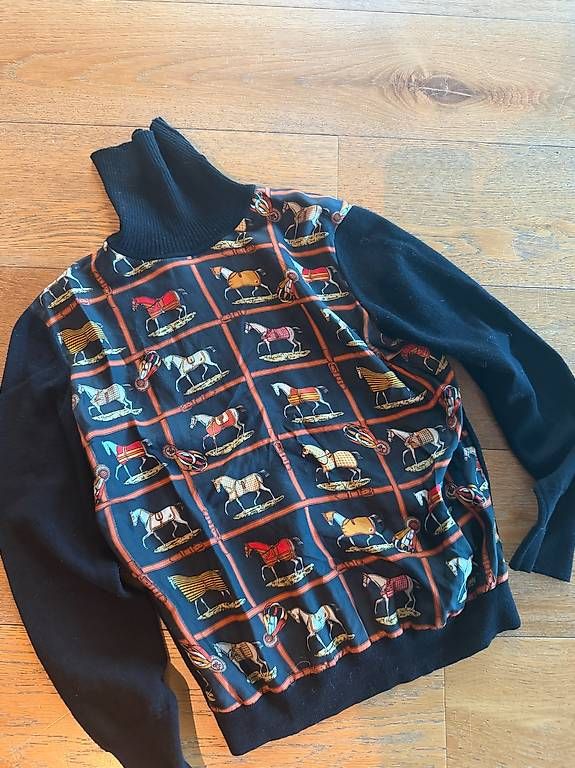 Maglioni & Felpe: HERMES VINTAGE PULLOVER XS/S – Usato da Schindellegi venduto da Poshanna