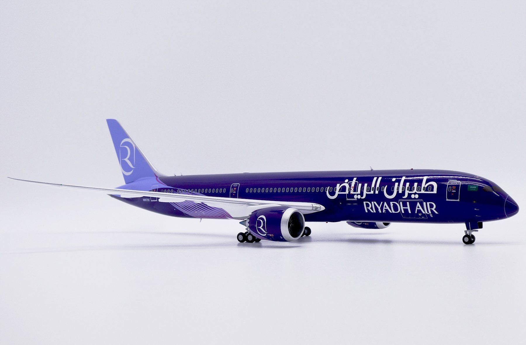 Boeing Kit di modellismo & Modellini statici: B787-9 RIYADH Air – Nuovo e nell'imballaggio originale da Morges venduto da iljamuromez 3