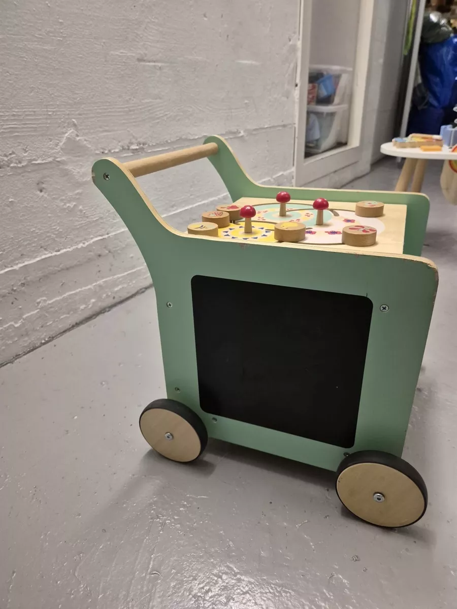 Fahrzeuge für Kinder: Small foot walker  – Neu (gemäss Beschreibung) aus Rüschlikon von Sukhi_H 3