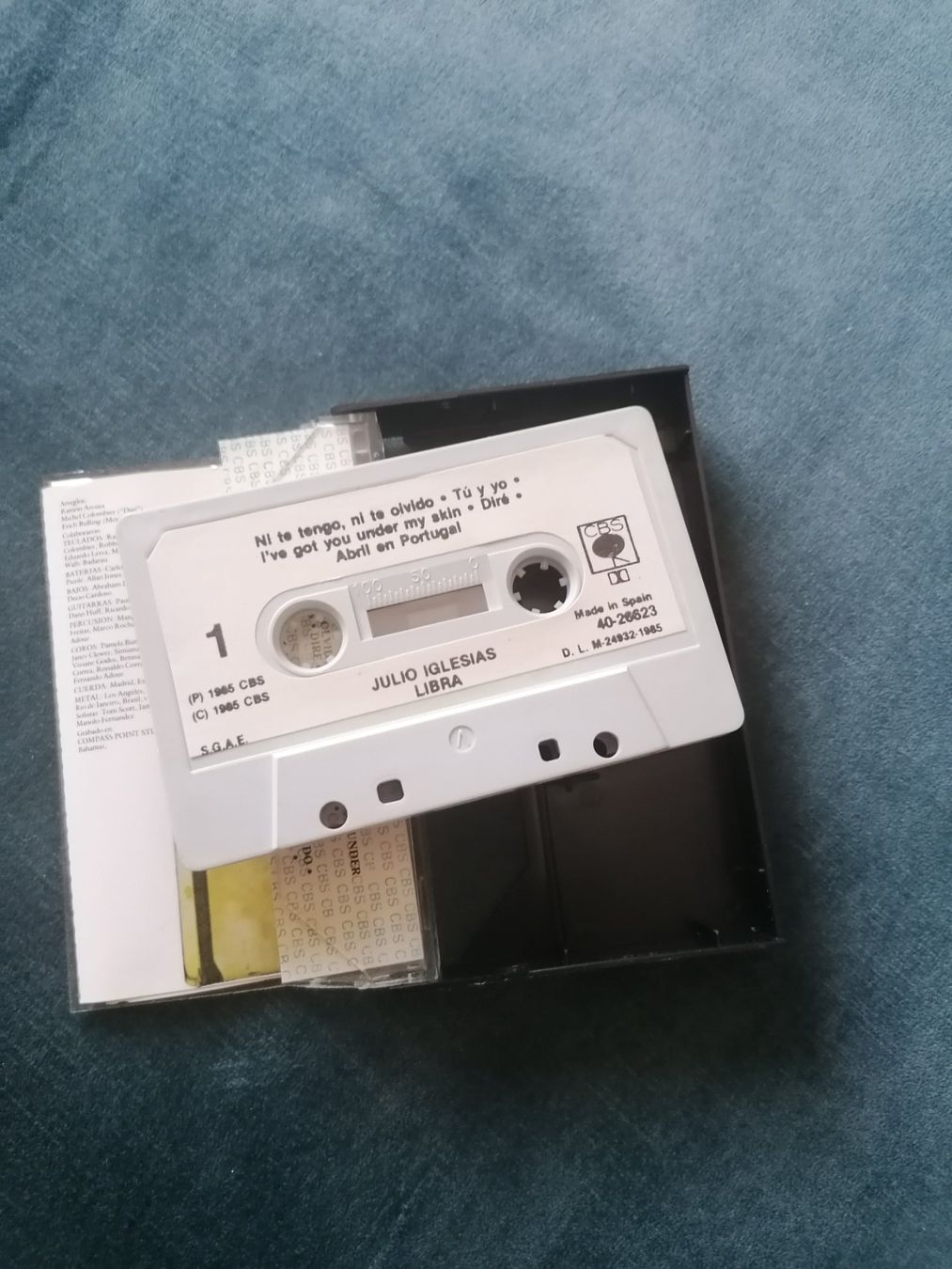 Kompaktkassetten: MC Kassette - Julio Iglesias - Libra – Gebraucht aus Basel von vintagecollector 1