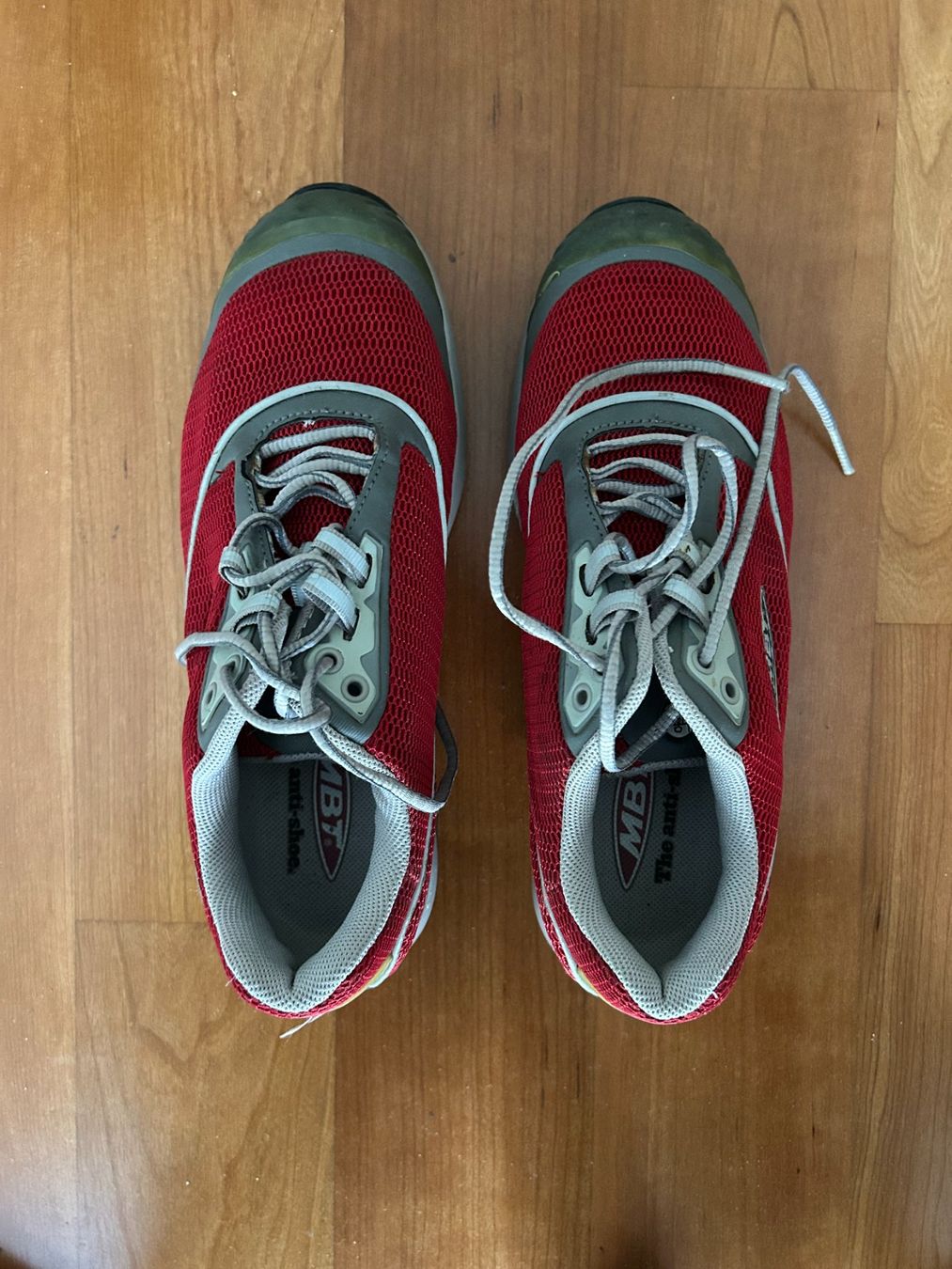 Scarpe da donna: MBT Schuhe – Usato da Binningen venduto da Rose_Basel