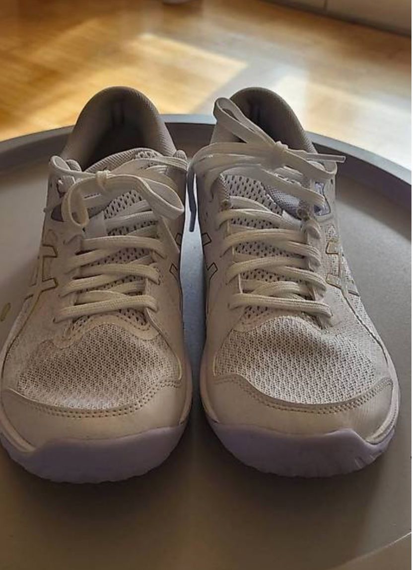 Asics Scarpe da donna: Volleyball Schuhe 40.5 – Nuovo (secondo la descrizione) da Seuzach venduto da SimiHutti 1