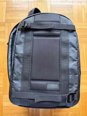 Großer Db-Rucksack mit integrierter Fototasche