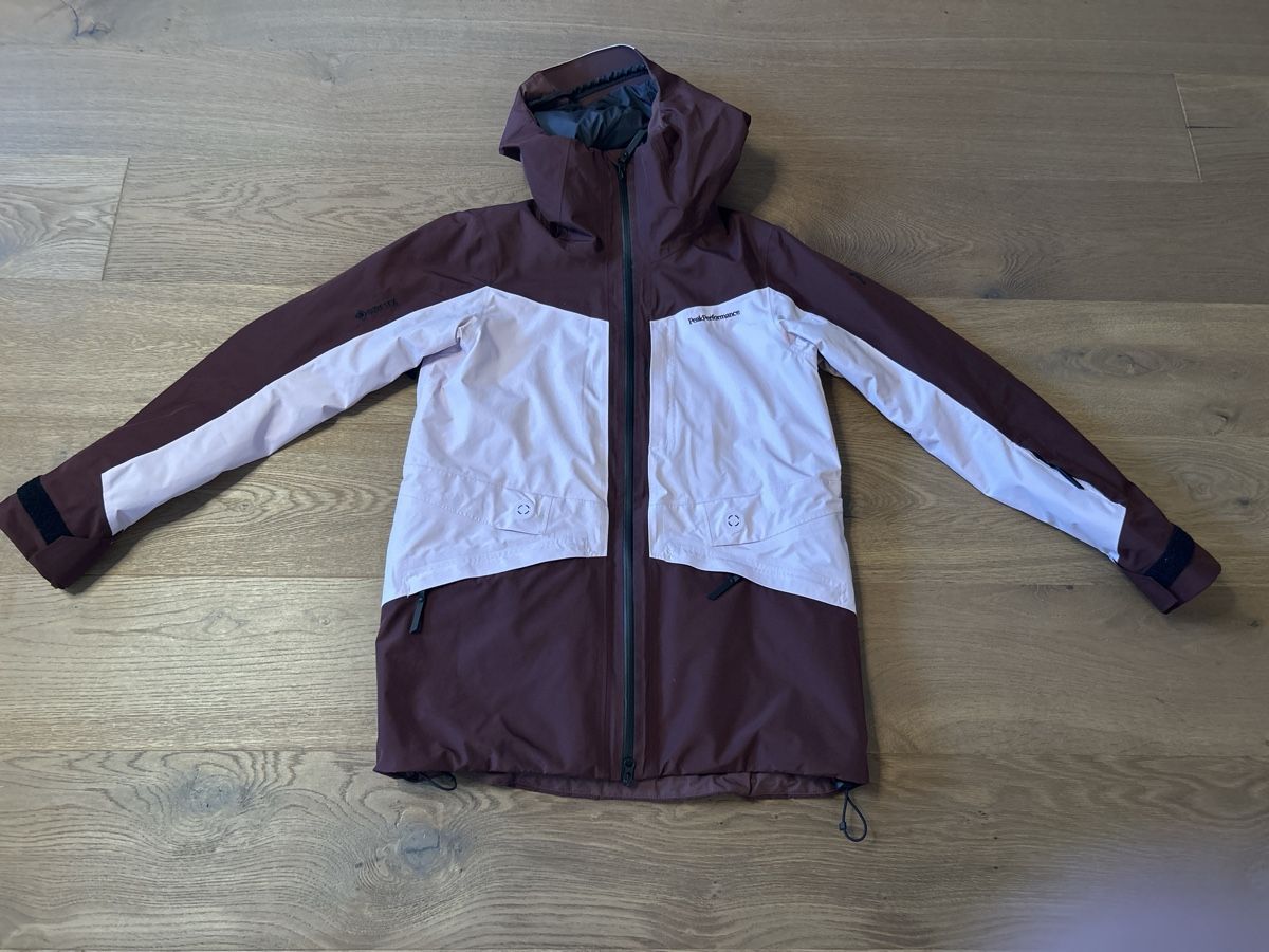 Peak Performance Giacche: Skijacke Peak Performance Grösse S neuwertig – Nuovo (secondo la descrizione) da Fischbach- Göslikon venduto da Rommel
