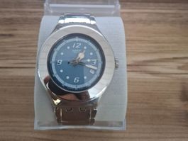 Swatch Irony Edelstahl-Uhr mit Box-Top Klassiker