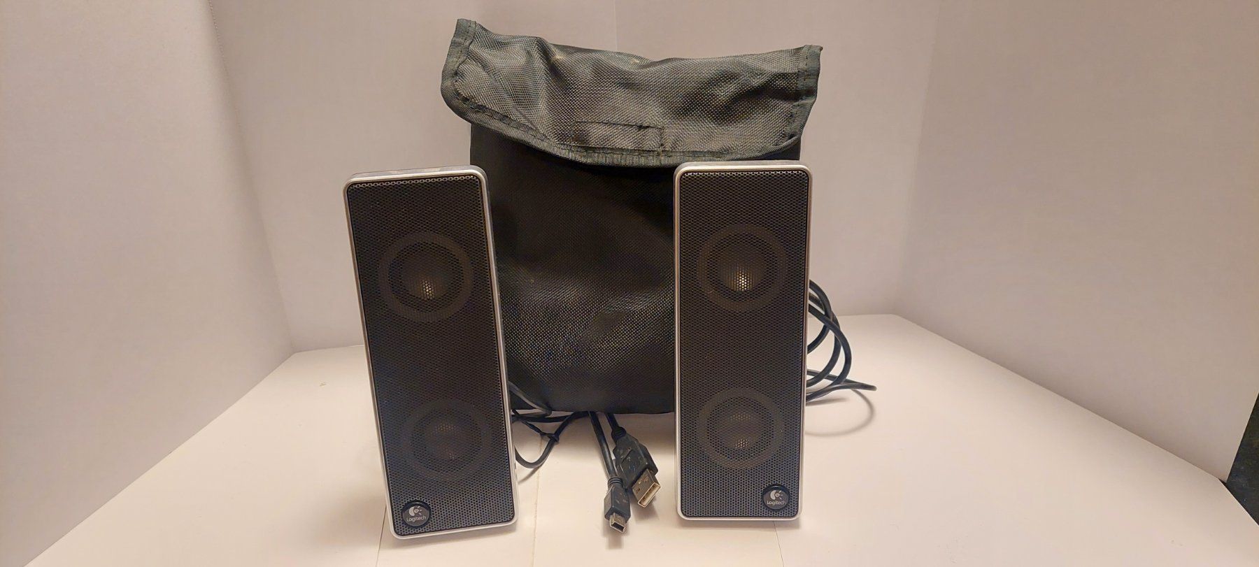 Logitech Casse acustiche: Logitech speaker – Usato da Chapelle-s-Moudon venduto da gerryp