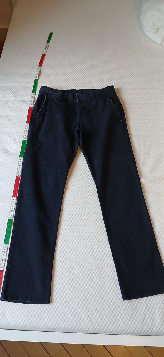 Pantalons: Chino – D'occasion à St. Gallen par RichiK.