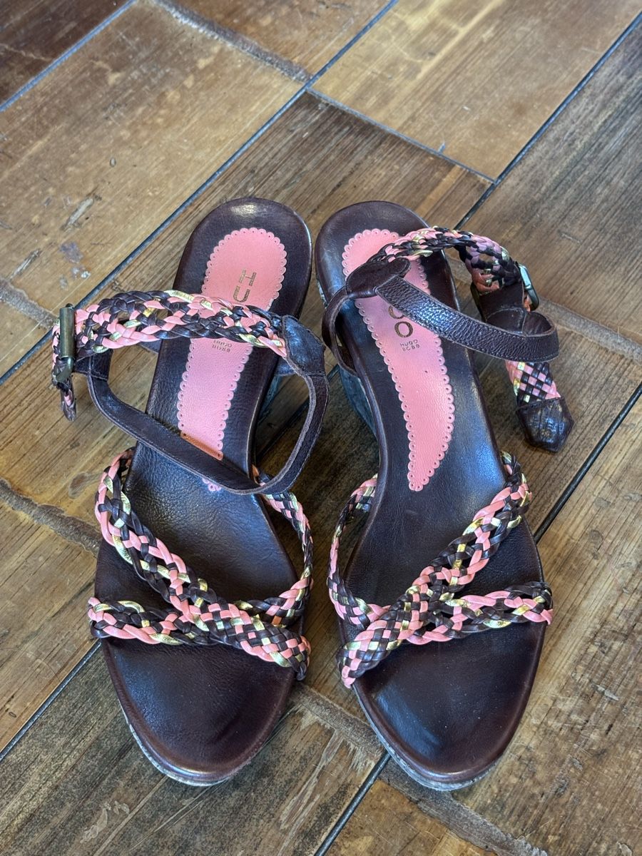 Hugo Boss Damenschuhe: Sandales Hugo 40 – Gebraucht aus Dotzigen von SecondHandGems 1