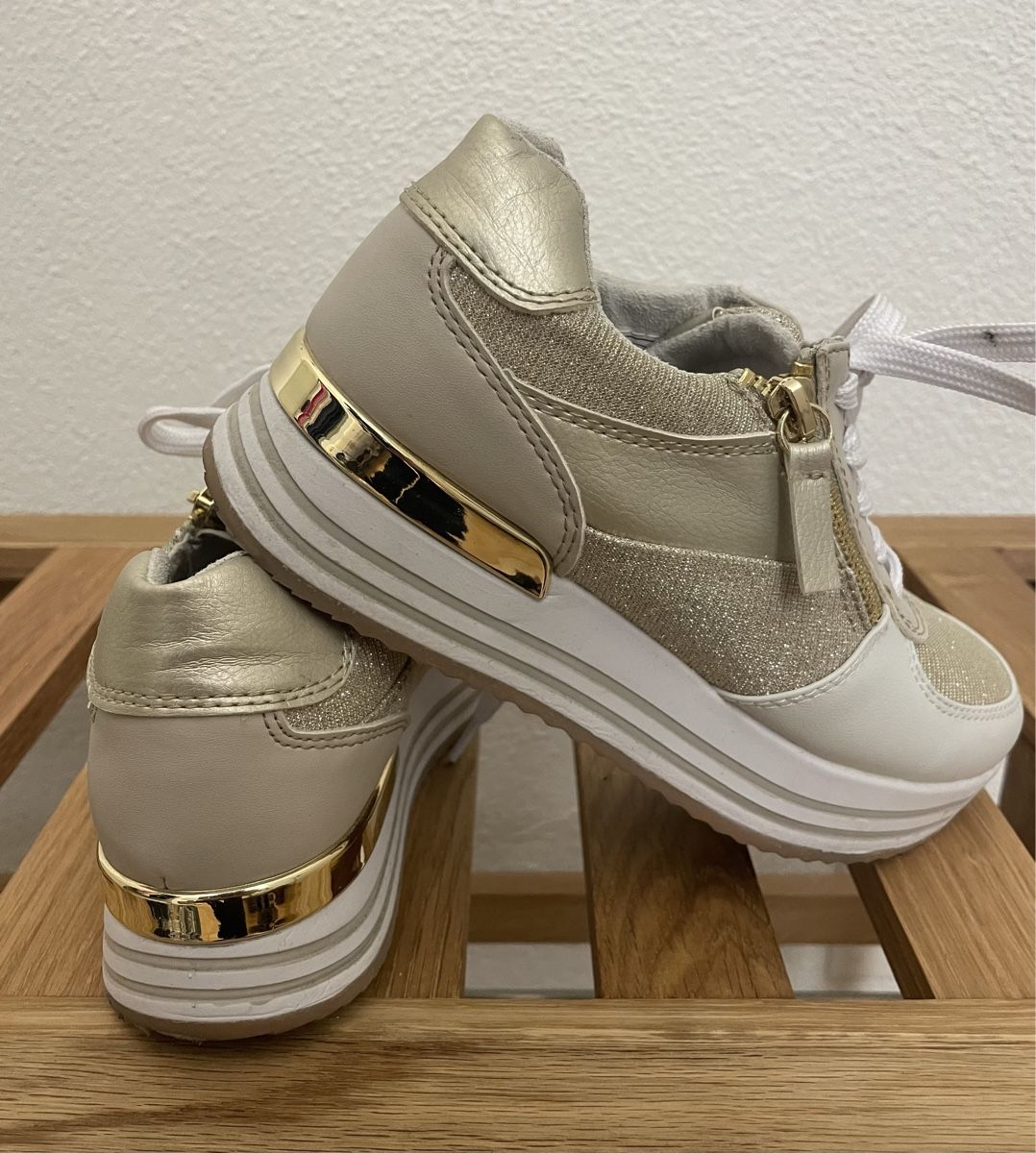 Graceland Damenschuhe: Graceland Sneaker Gold Glitzer Schuhe – Neu (gemäss Beschreibung) aus Eschenbach SG von Patri84 1