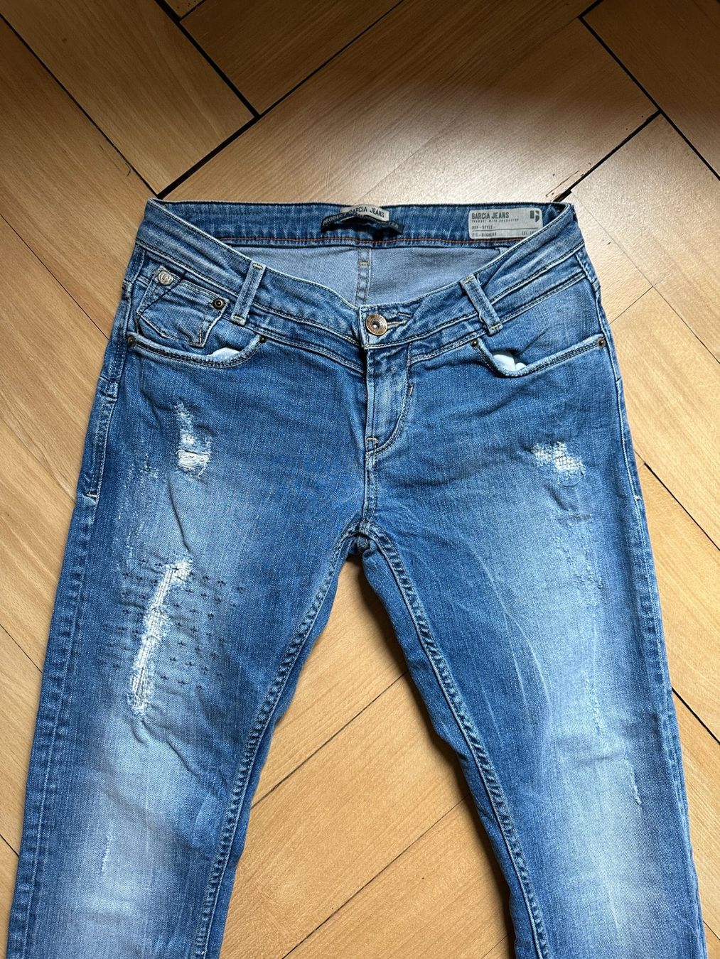 Jeans: GARCIA JEANS - Jeans blau W29 – Usato da Zürich venduto da Diazaio 1